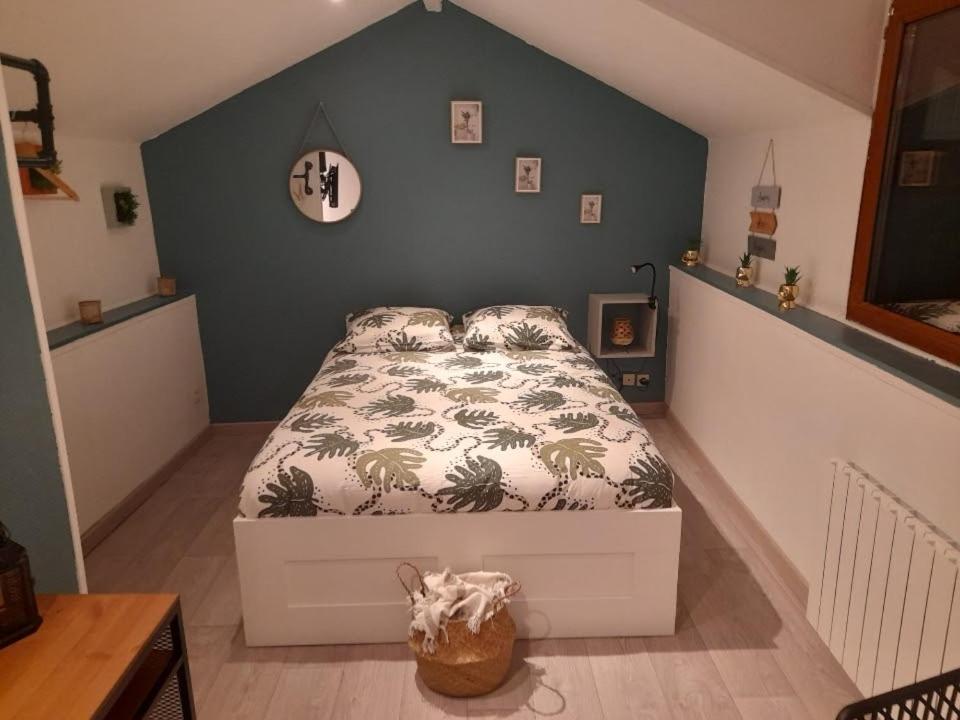 Petit Maison Villageoise Moulineaux Extérieur photo