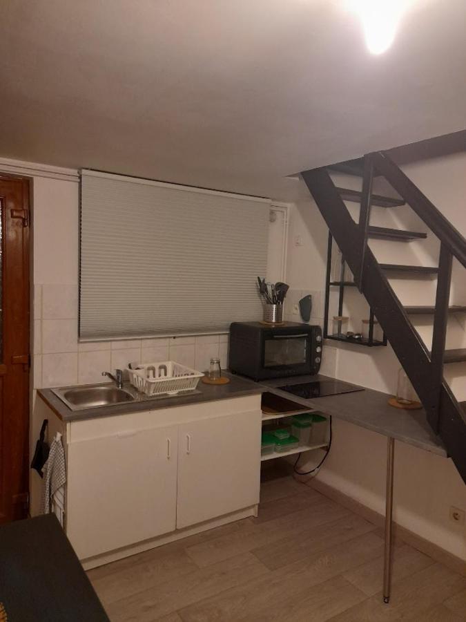 Petit Maison Villageoise Moulineaux Extérieur photo